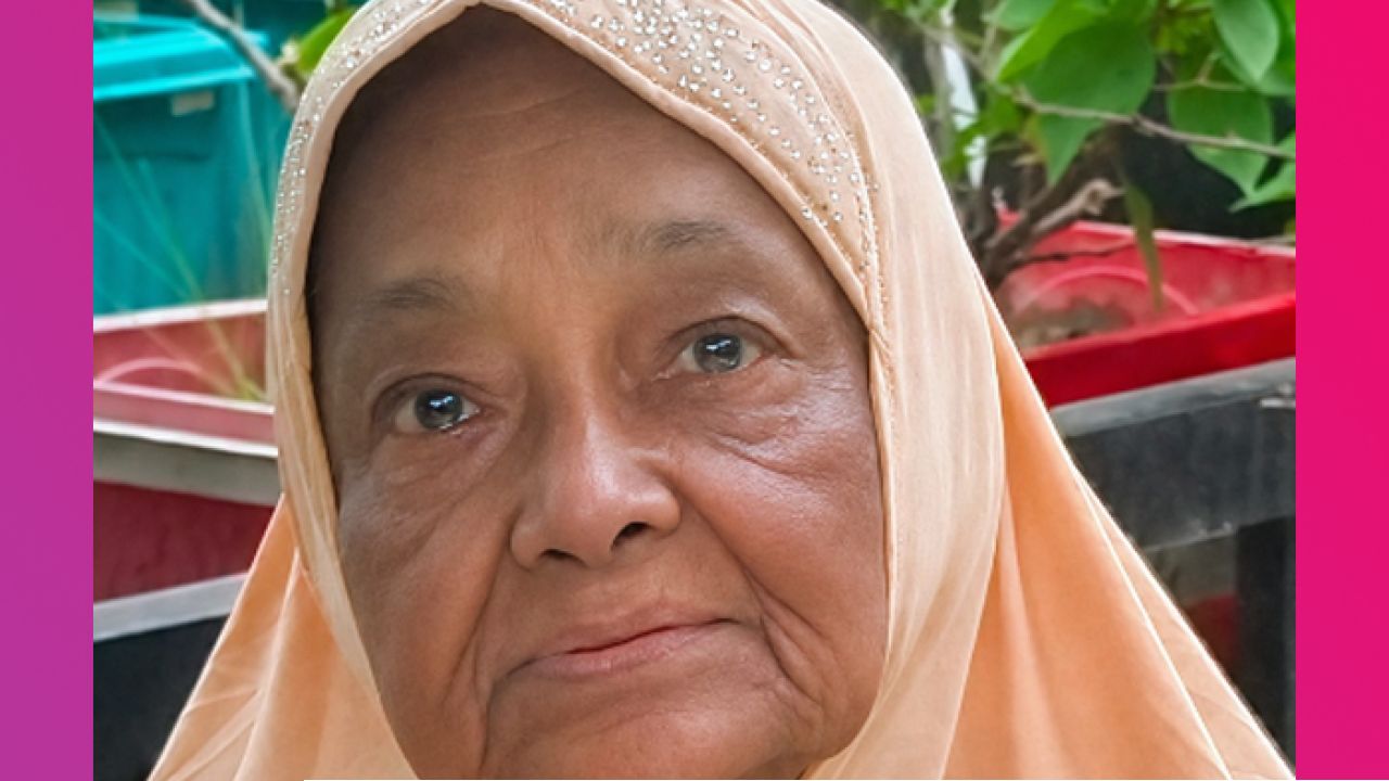 ভাষা সৈনিক  আয়েশা বেগমের  দাফন সম্পন্ন 