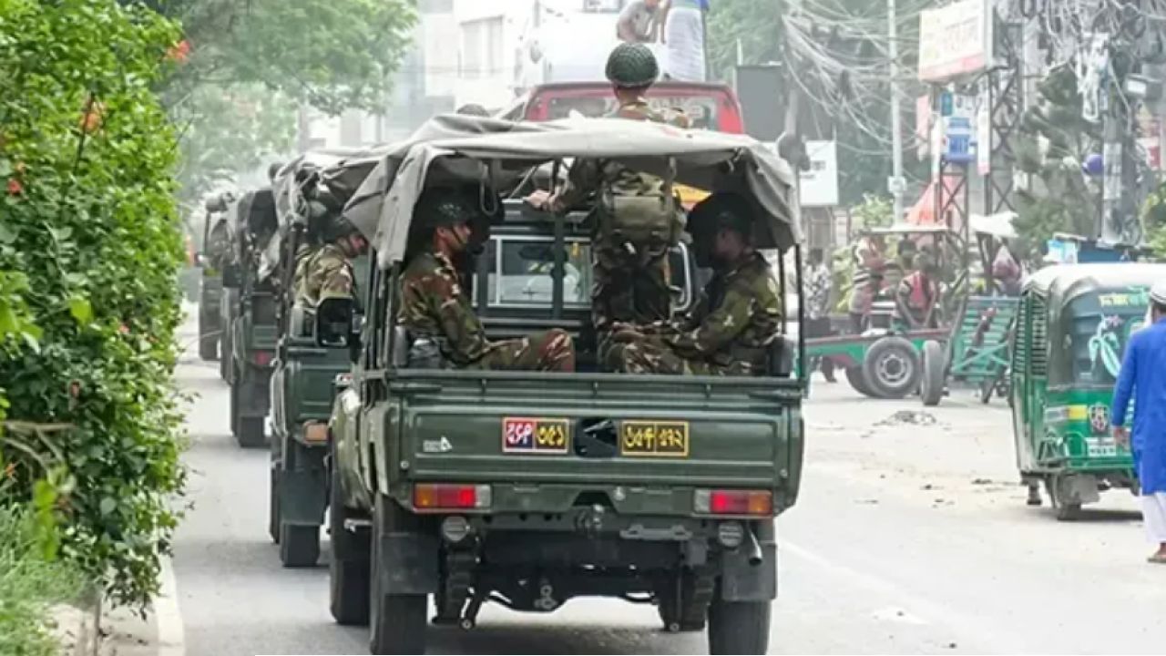 নারায়ণগঞ্জে অভিযানে আওয়ামীলীগের ১৭ নেতাকর্মী গ্রেপ্তার