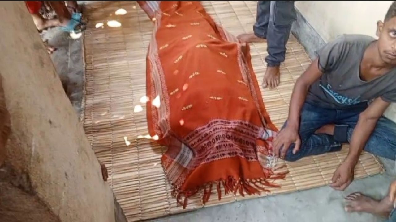 বিদ্যুৎস্পৃষ্টে প্রাণ গেল শফিকুলের, হরিপুরে শোকের ছায়া