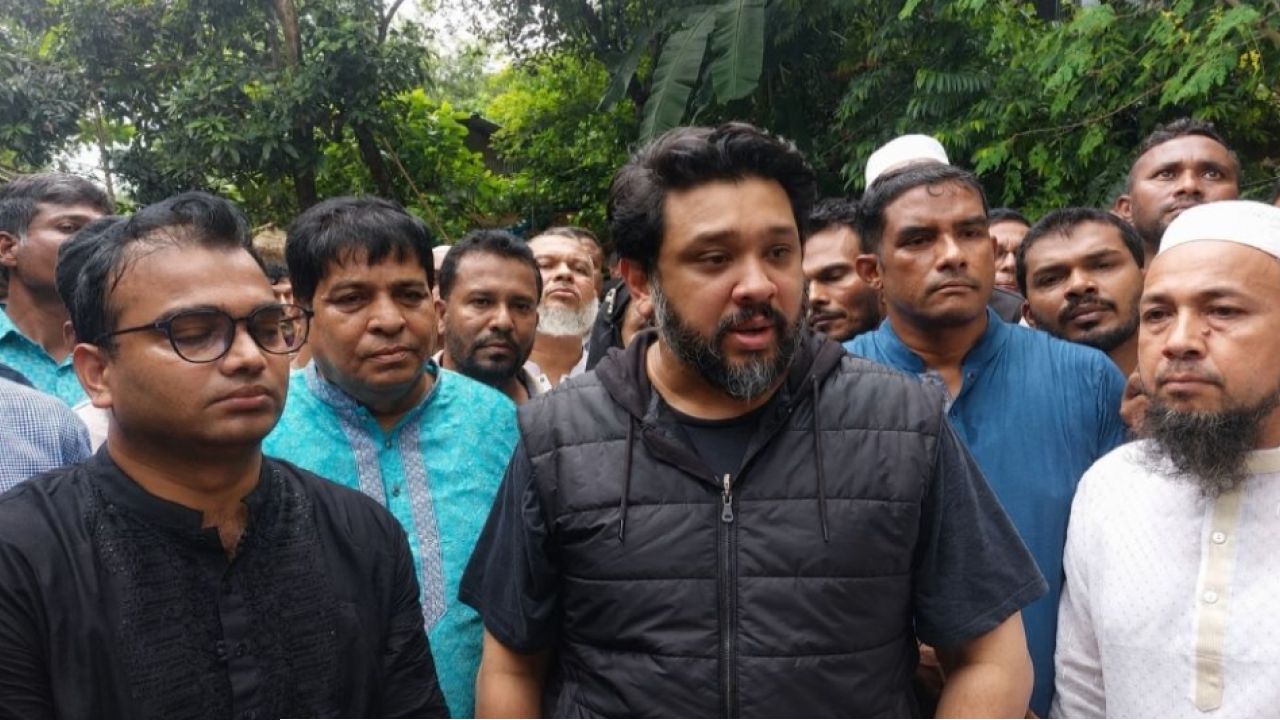 বালুর ব্যবসা বন্ধ করেছি, এবার পাহাড় কাটাও বন্ধ করব: হুমাম