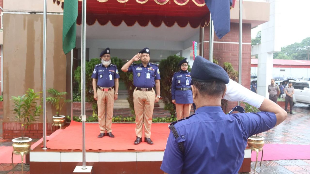 ময়মনসিংহ রেঞ্জে নবনিযুক্ত ডিআইজি  মোহাম্মদ জাহিদুল হাসান, বিপিএম-সেবা যোগদান