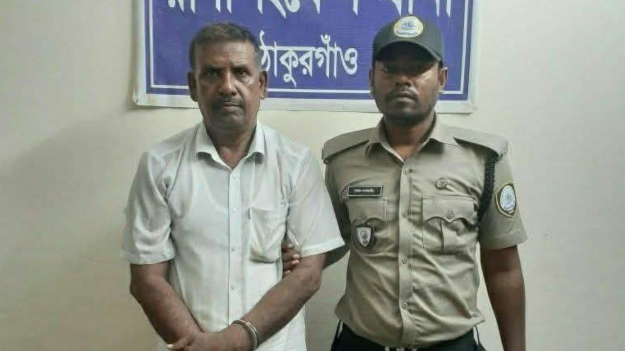 জামিনের ৫ দিন পর ১৮০০ ইয়াবাসহ নাজির আটক